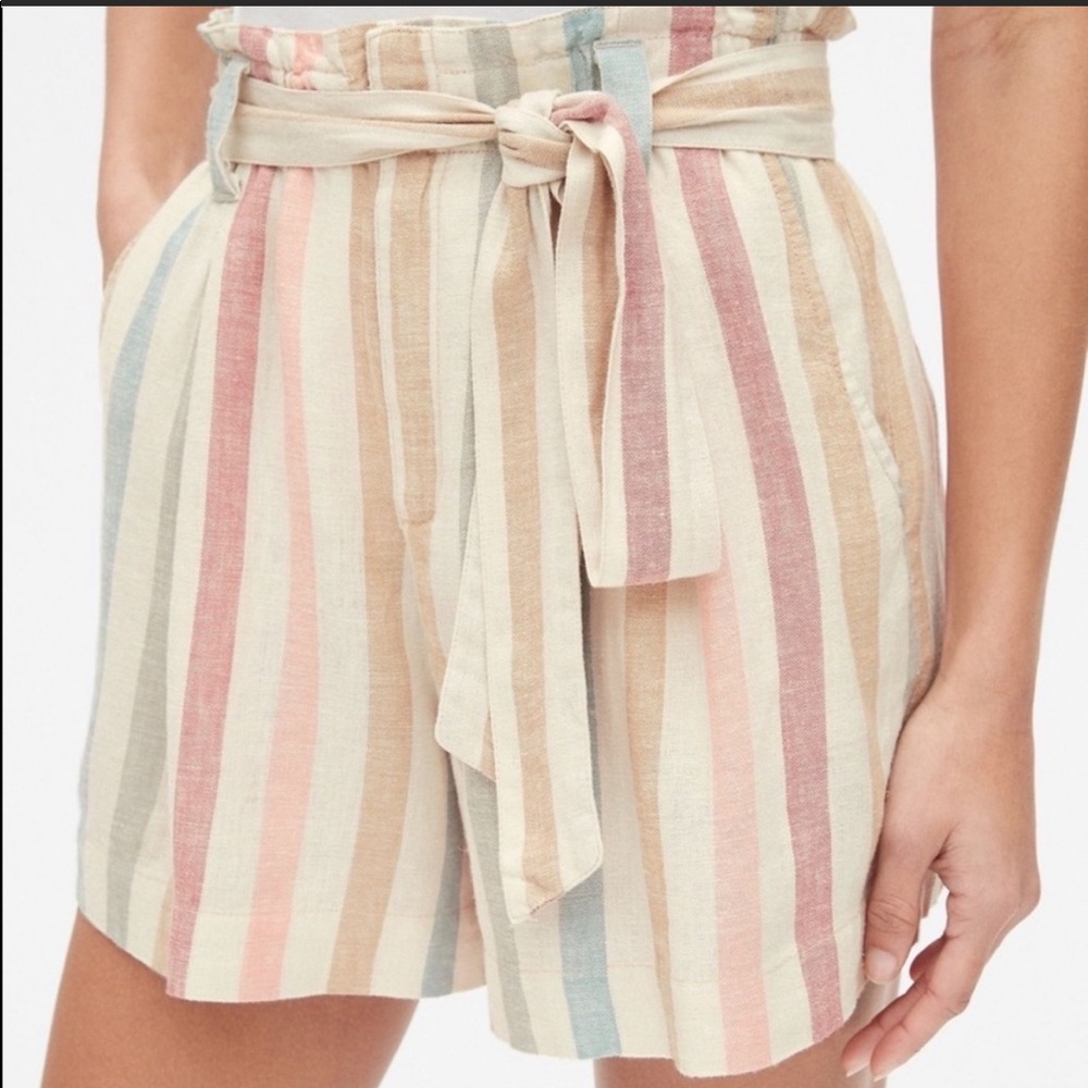 Gap Linen Paperbag rainbow stripe shorts